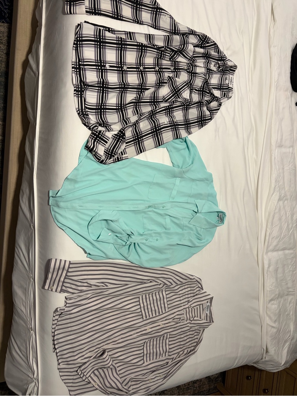 Express Women's Mint Green Blouse + 2 Patterned Button-Downs